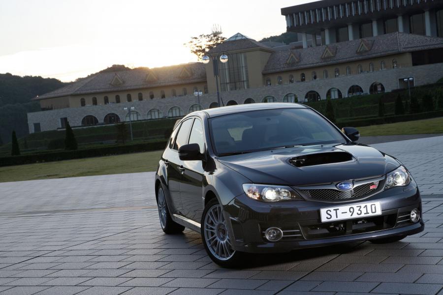  Subaru Impreza STI 2008 года  (фото 14 из 25)
